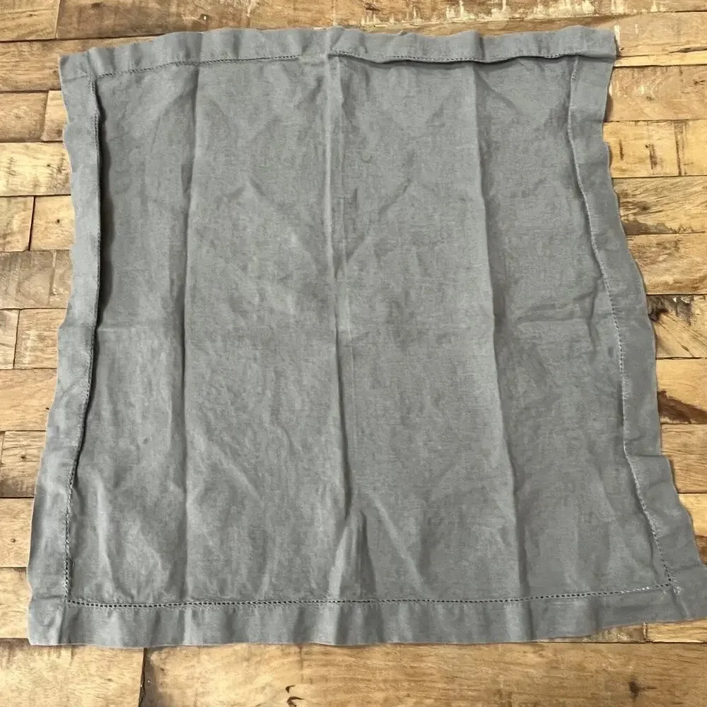 Pottery Barn 100% Linen Hemstitch Napkin Set of 2 Gray 20 in x 20 in